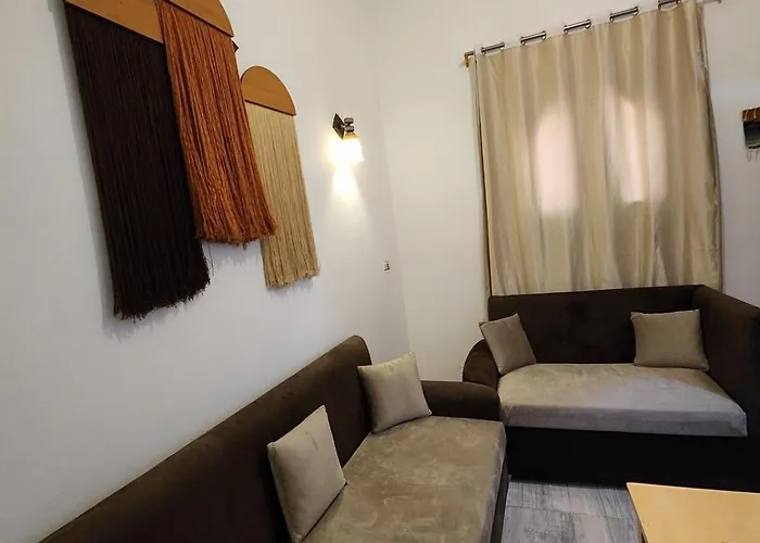 Villa Cattleya House *